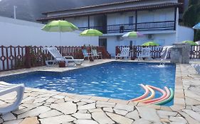 POUSADA TANI COM AR E PISCINA em MARESIAS